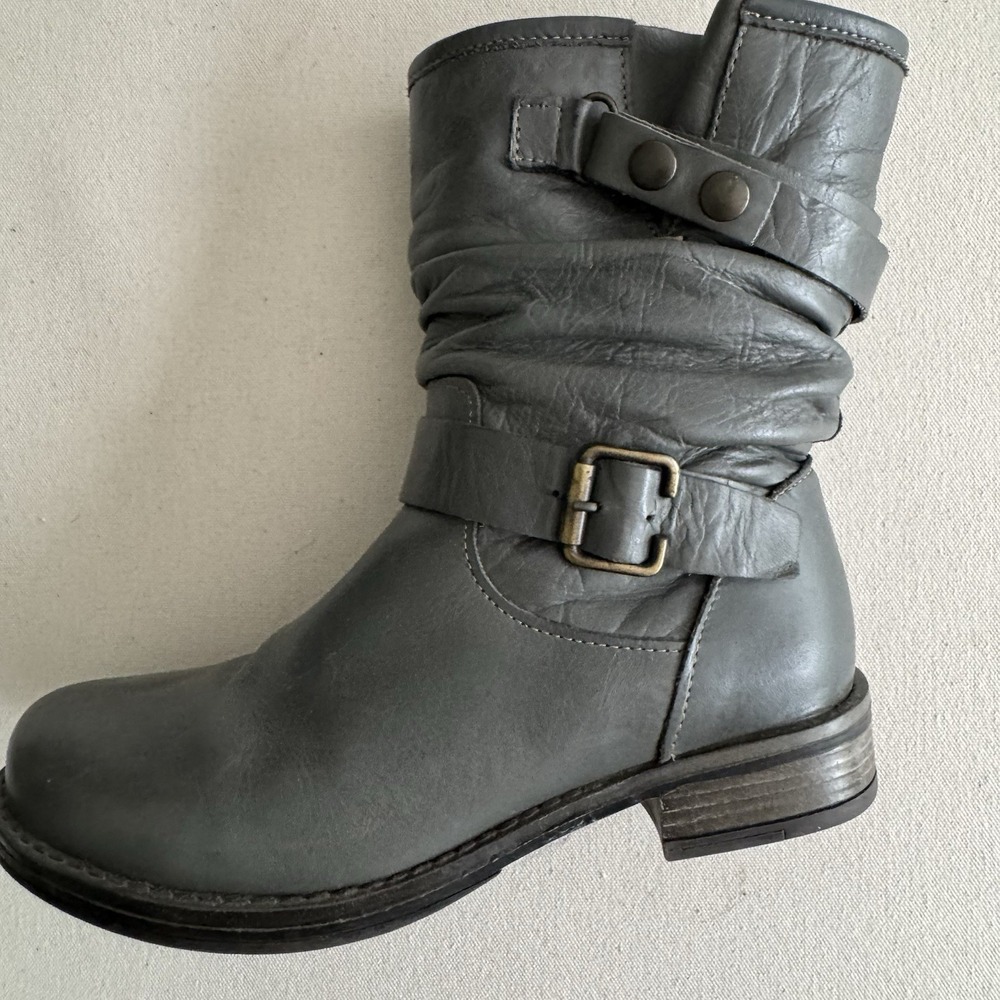 Eric Michael Women's Laguna Boot Size 37 7 Gray Leather Slouch Moto Biker Bootie - Picture 9 of 15